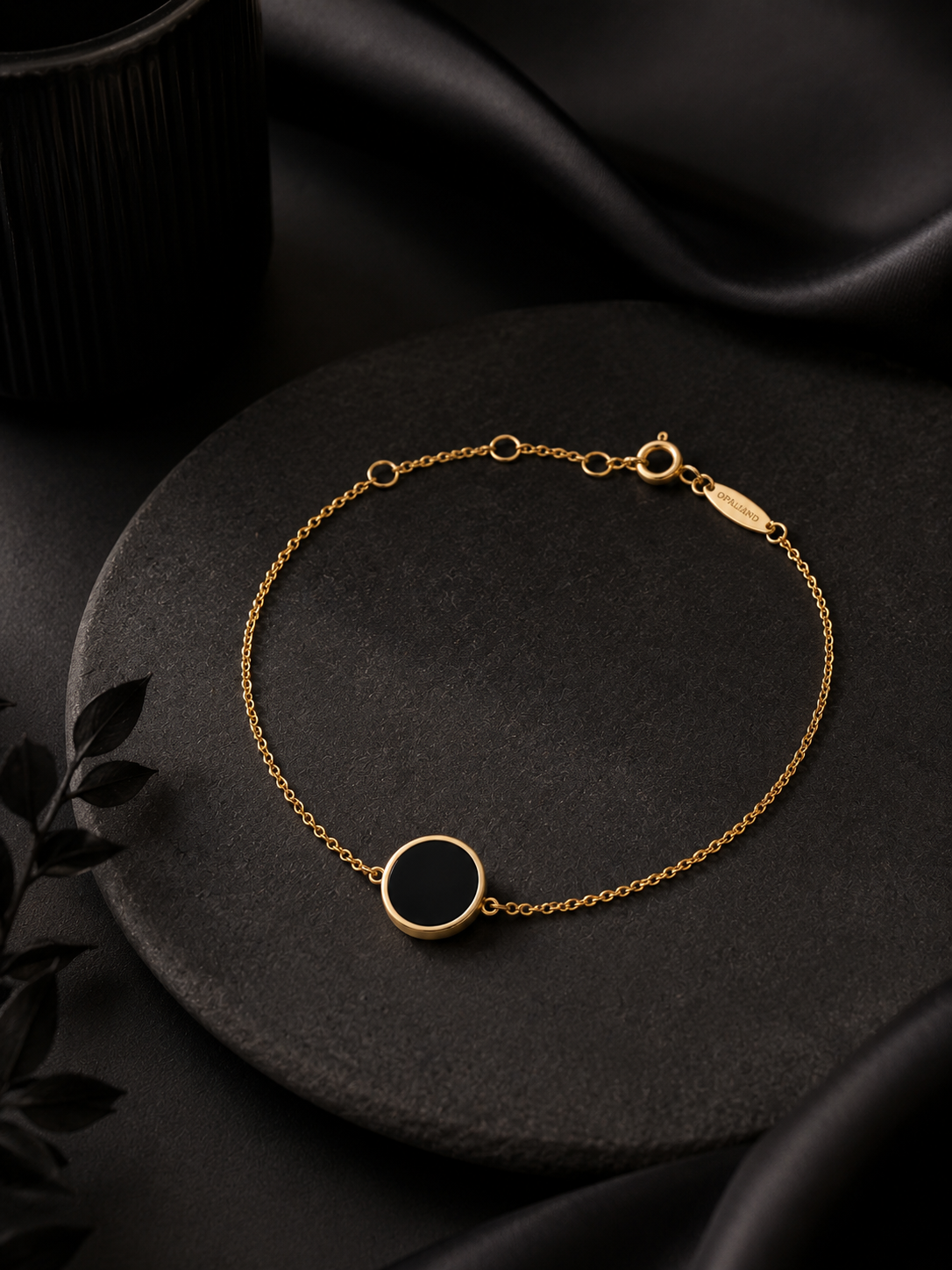 Midnight Memory Tap Bracelet