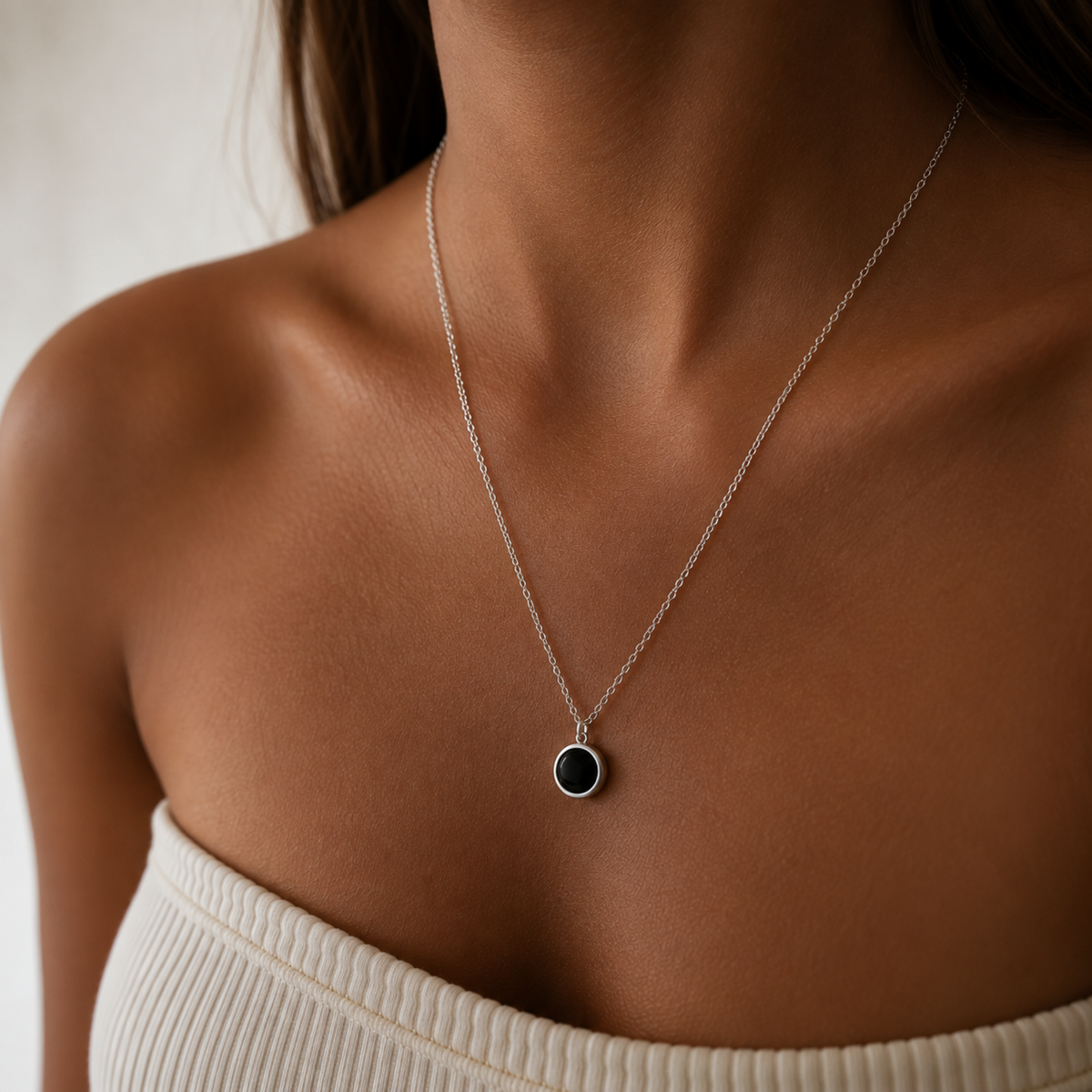 Midnight Memory Tap Necklace