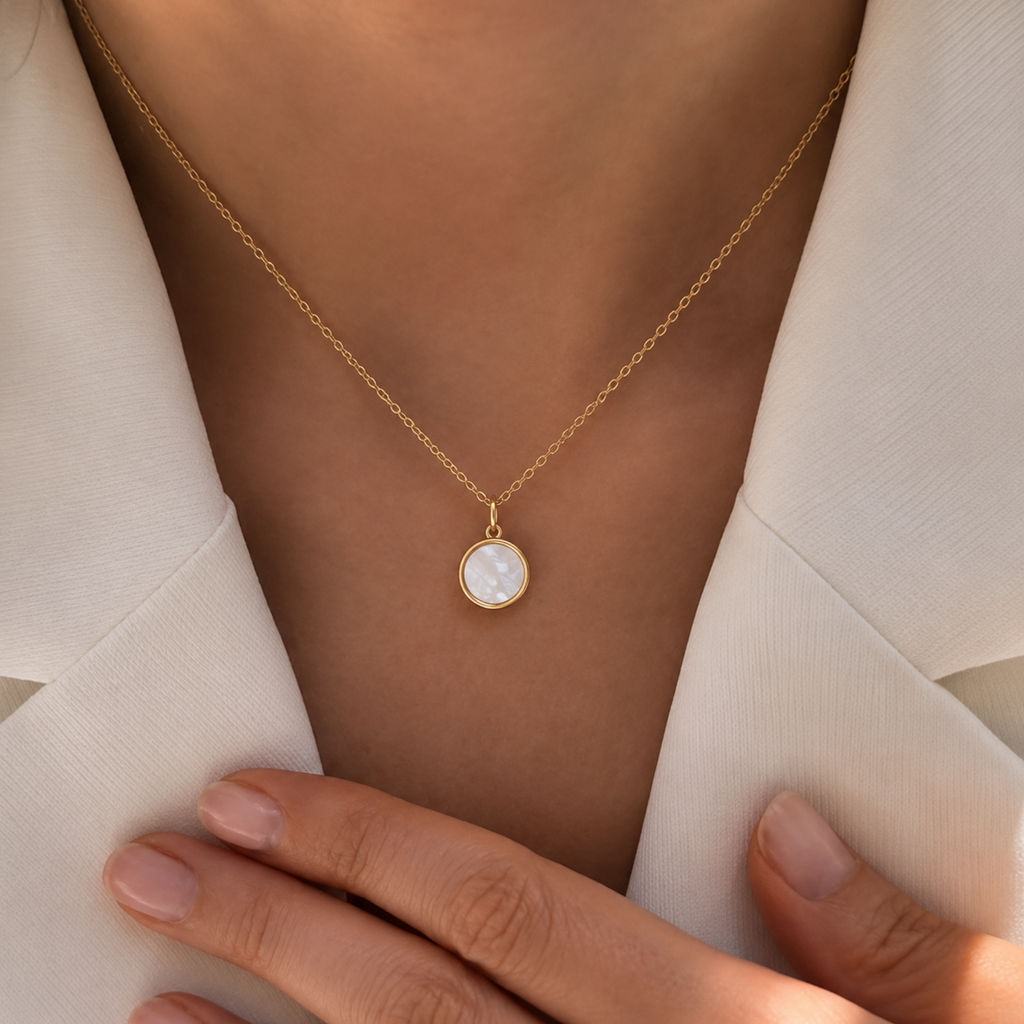 Classic Pearl Memory Tap Necklace