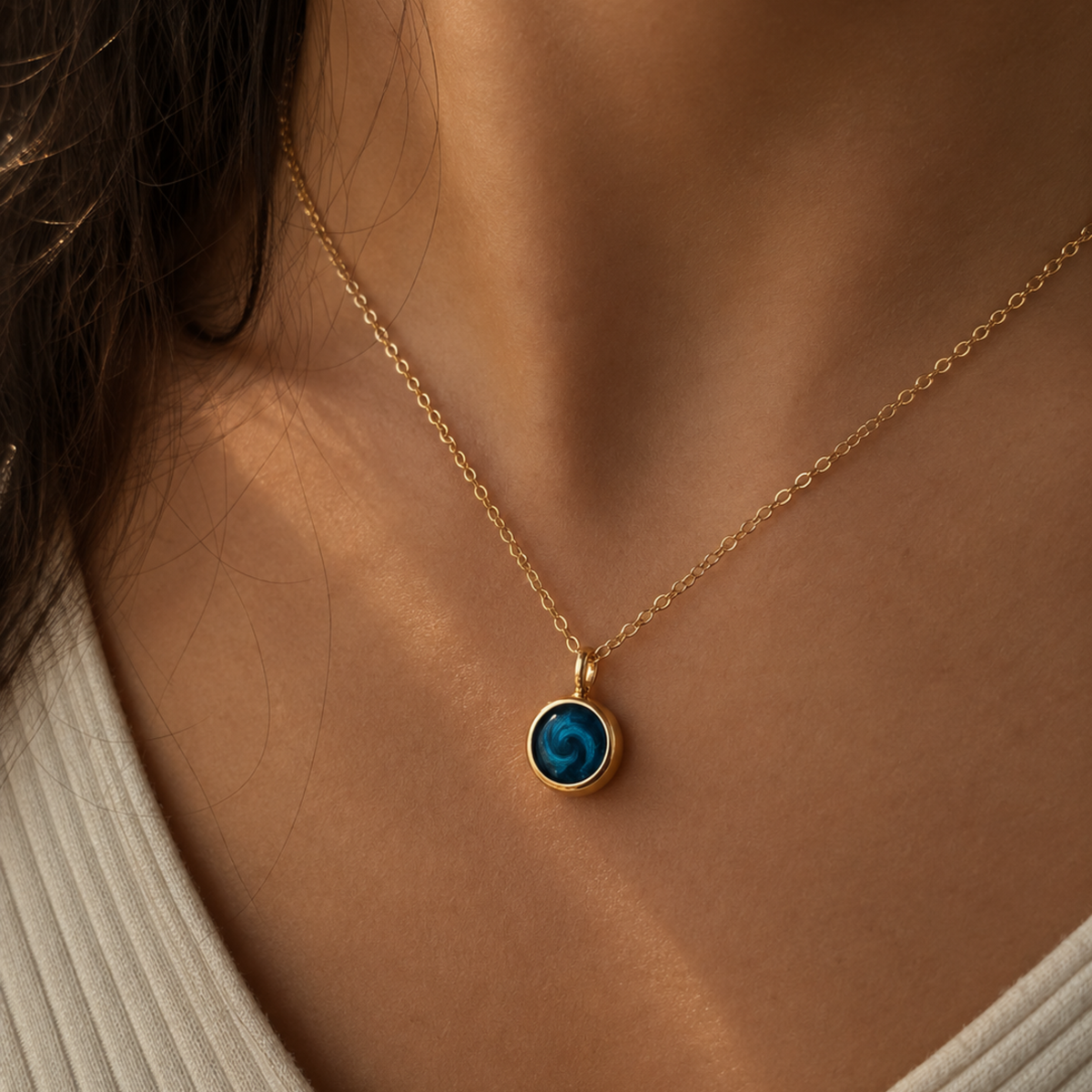 Ocean Blue Memory Tap Necklace